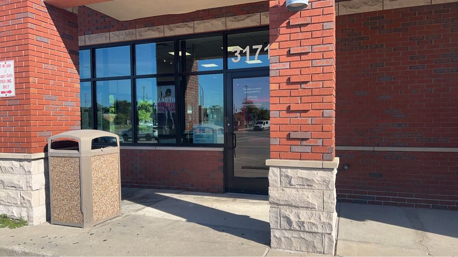 Exterior photo of T-Mobile Store at Fort & Eureka, Wyandotte, MI