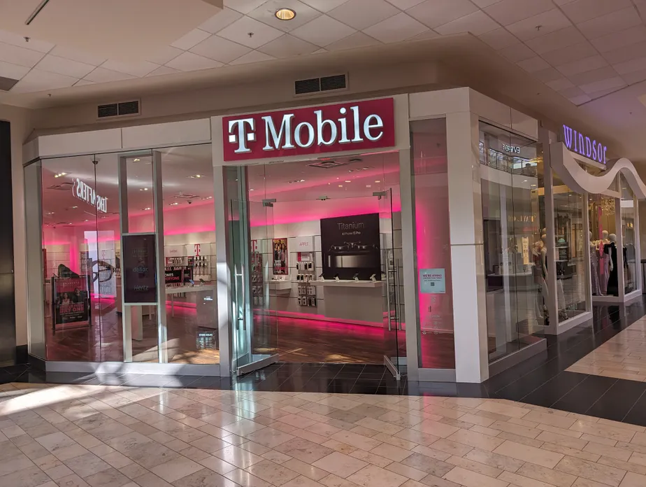  Exterior photo of T-Mobile Store at Ross Park Mall, Pittsburgh, PA 