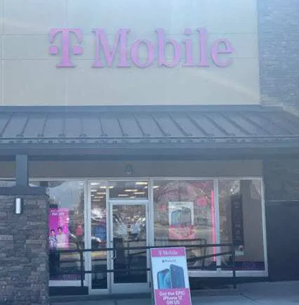Exterior photo of T-Mobile store at Shoemaker Rd & W Beech St, Pottstown, PA