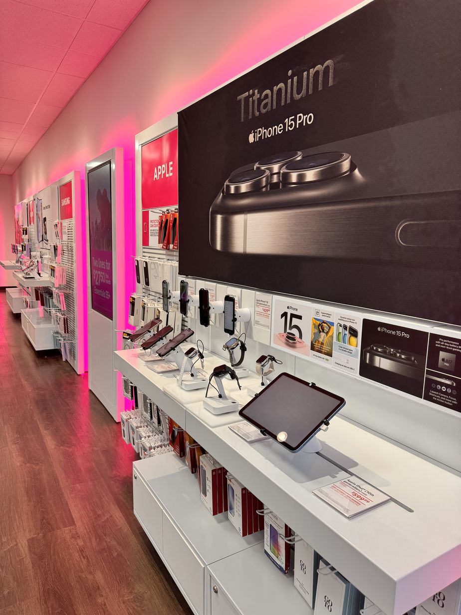 Interior photo of T-Mobile Store at Loop 250 & W Wadley Ave, Midland, TX