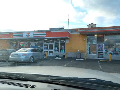 Image gallery for 7-Eleven