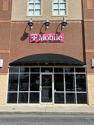 T-Mobile Authorized Retailer