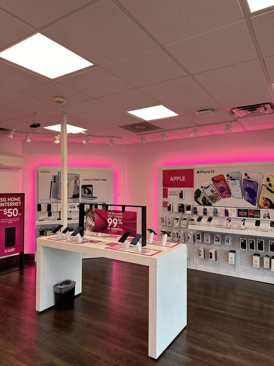 Interior photo of T-Mobile Store at Pioneer Square, Stillwater, OK