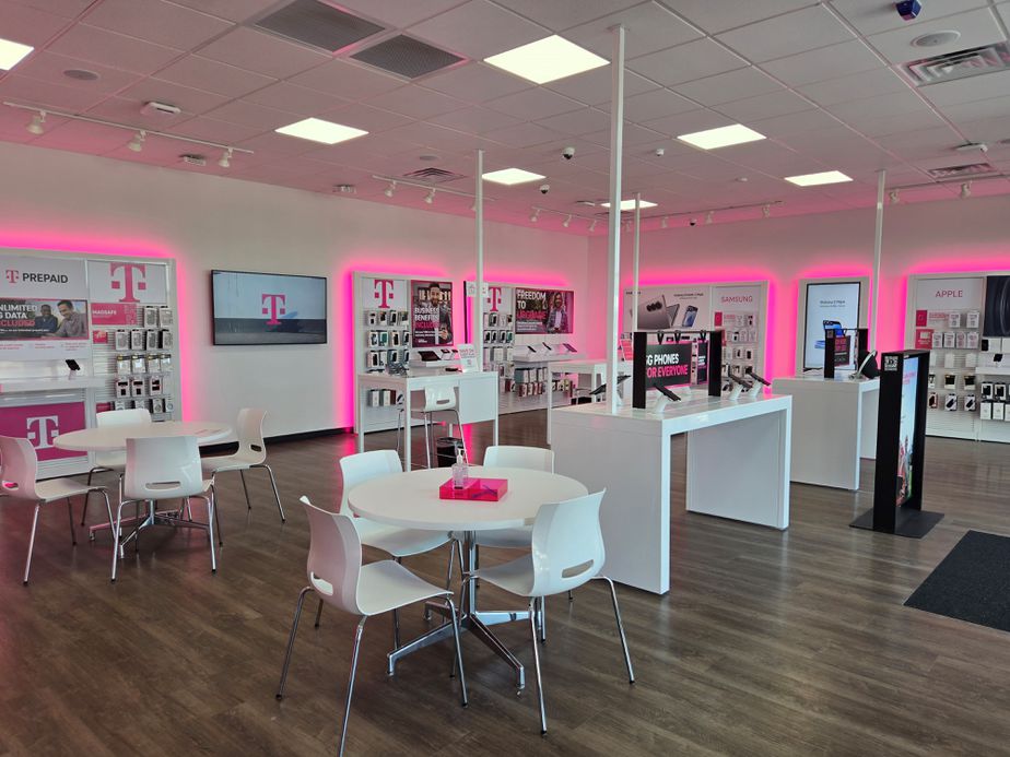 Interior photo of T-Mobile Store at River Oak, Fayetteville, TN