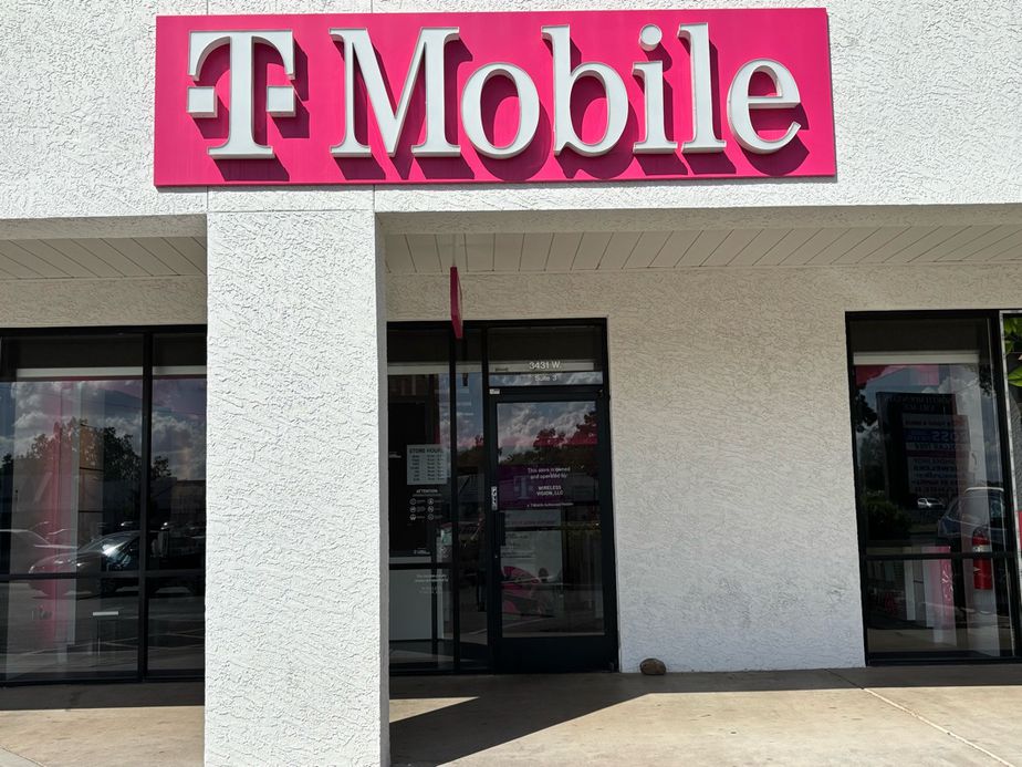 Exterior photo of T-Mobile Store at North Mountain Village, Phoenix, AZ