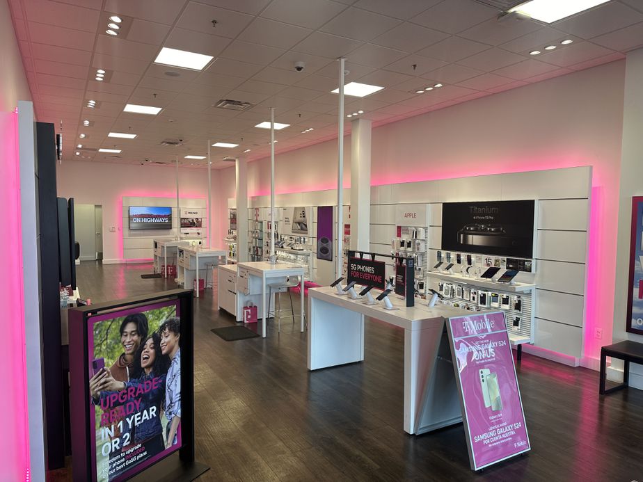 Interior photo of T-Mobile Store at Takoma/Langley Crossroads, Takoma Park, MD