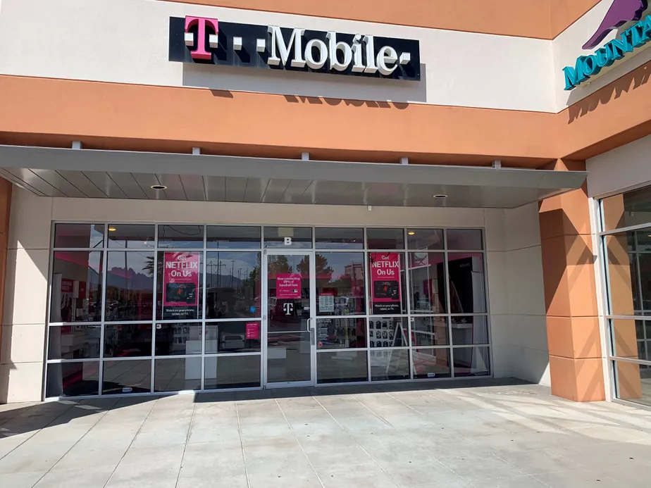 Exterior photo of T-Mobile store at George Dieter & Rojas, El Paso, TX