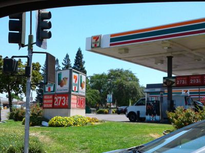 Image gallery for 7-Eleven