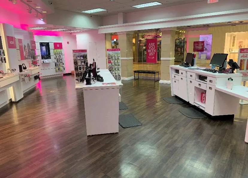 Interior photo of T-Mobile Store at Fox River Mall, Appleton, WI