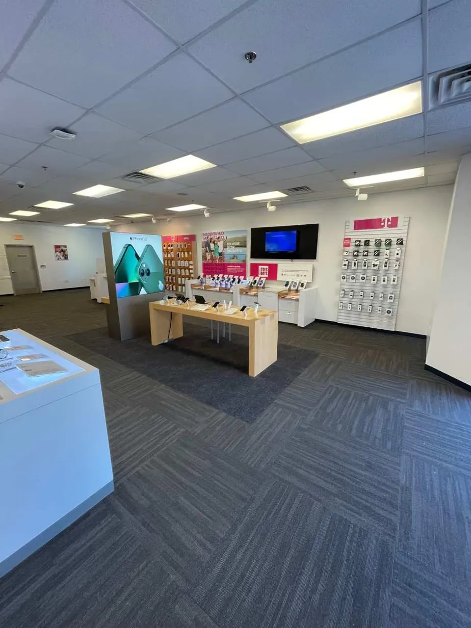 Interior photo of T-Mobile Store at Shackleford Rd & Peach Tree Dr, Little Rock, AR