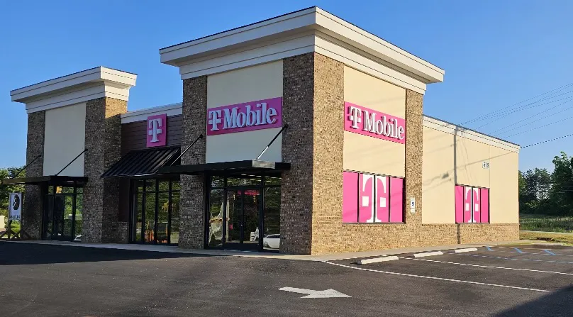 Foto del exterior de la tienda T-Mobile en Asheville Hwy & E Main St, Inman, SC