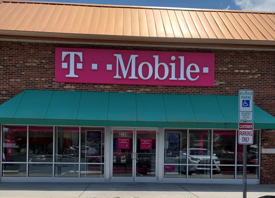Exterior photo of T-Mobile store at Hanes Mall, Winston Salem, NC