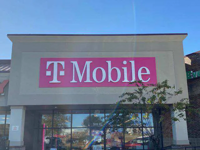 Exterior photo of T-Mobile store at S Zero St & S 24th St, Fort Smith, AR