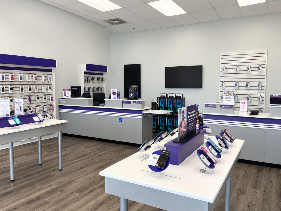 Metro by T-Mobile 15785 Southwest 72nd Street - 15785 Southwest 72nd Street 