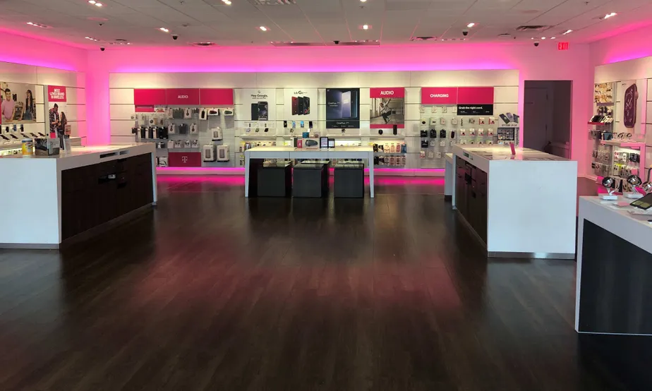 Interior photo of T-Mobile Store at Route 42 & Clements Bridge Rd, Deptford, NJ