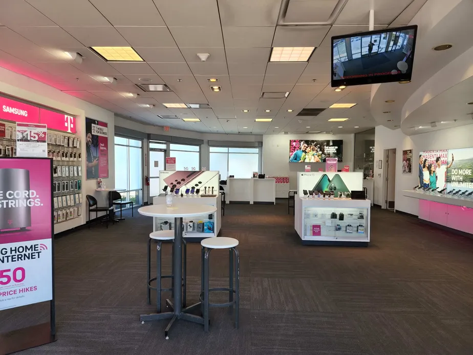 Interior photo of T-Mobile Store at Stevens Creek Blvd & Lawrence Expy, San Jose, CA