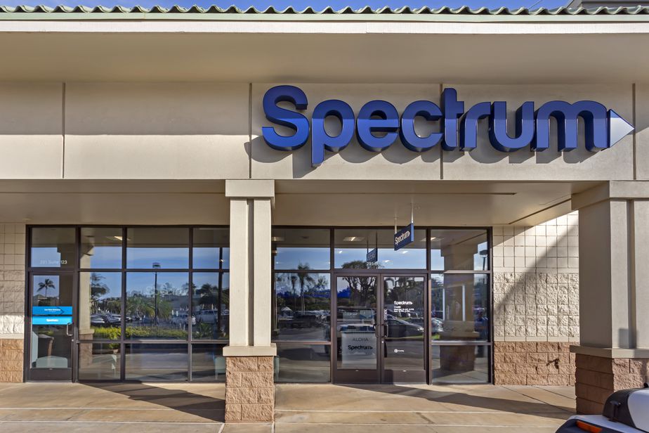Spectrum - 291 Piikea Ave 