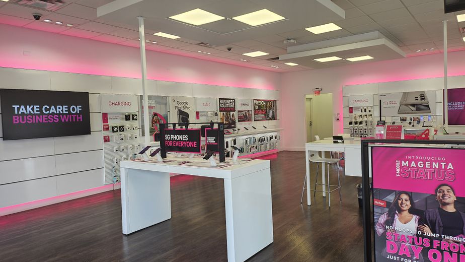 Interior photo of T-Mobile Store at 39th and Powell, Portland, OR