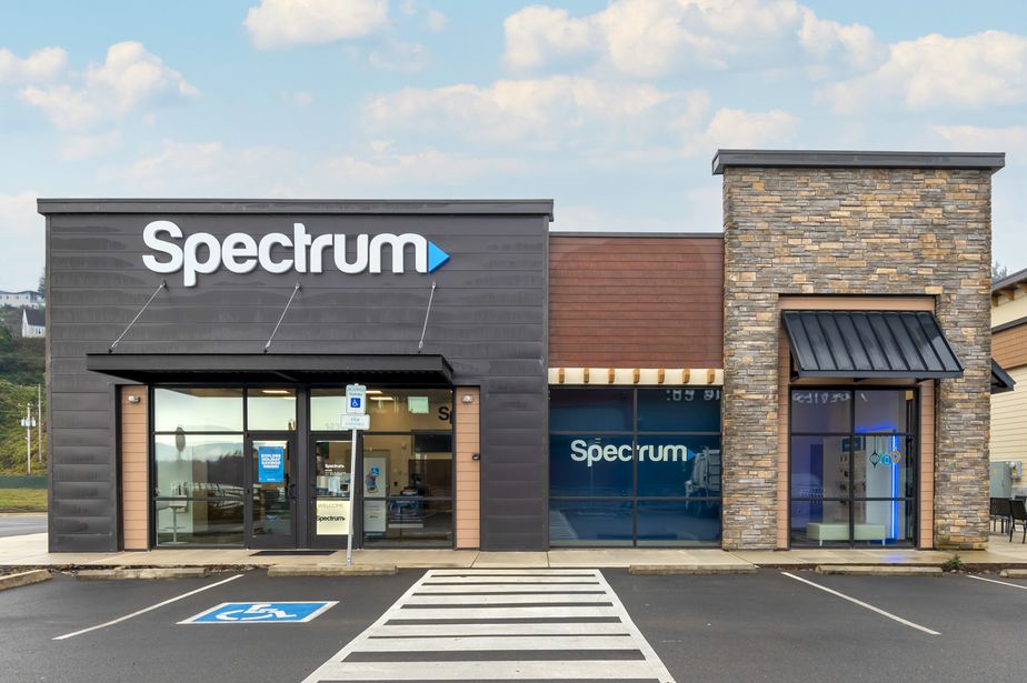 Spectrum - 1230 N Bayshore Dr 