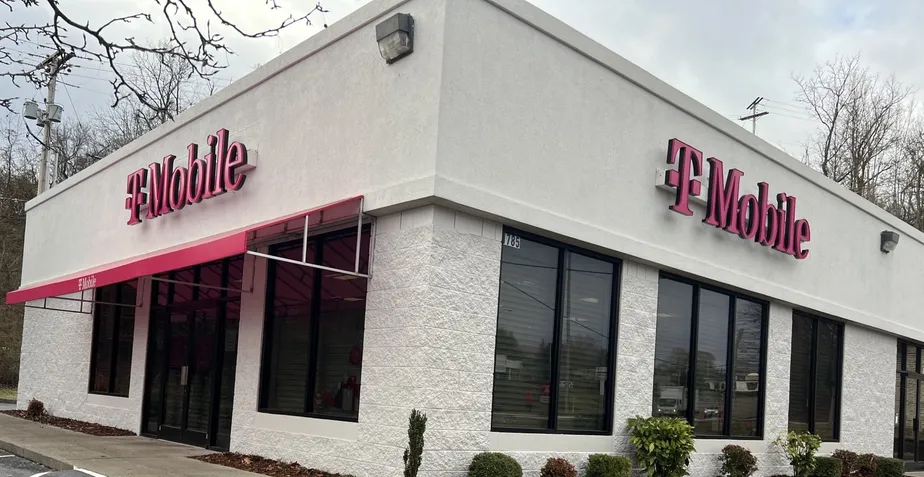  Exterior photo of T-Mobile Store at N Eastman Rd & Ready Creek Rd, Kingsport, TN 