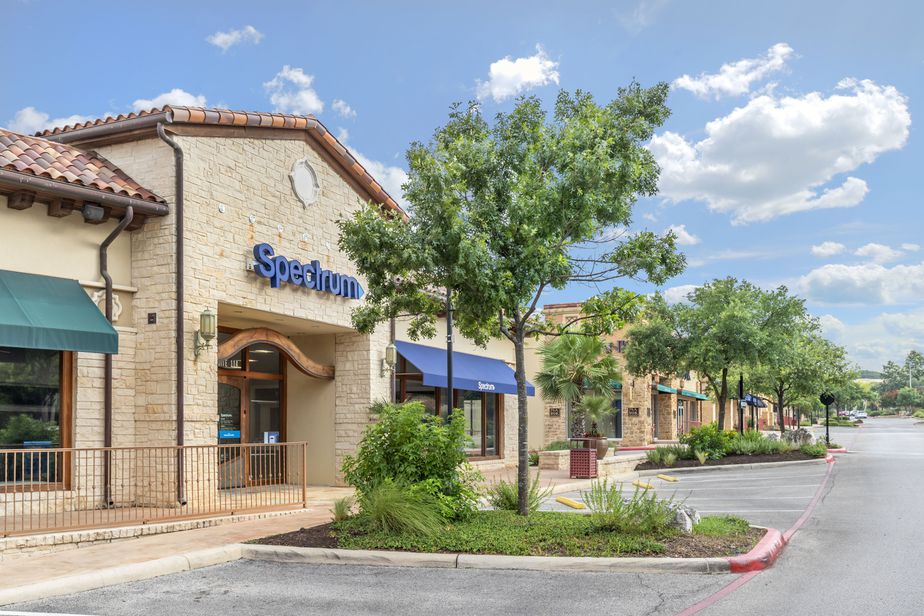 Spectrum - 22702 US 281 North 