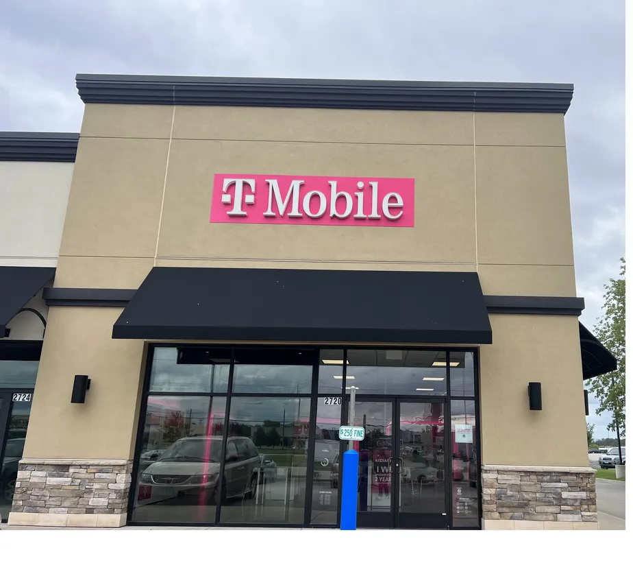 Foto del exterior de la tienda T-Mobile en Springfield Dirksen, Springfield, IL