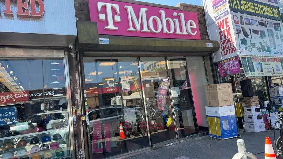  Exterior photo of T-Mobile Store at East 170th & Jerome, Bronx, NY 