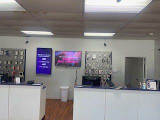Metro by T-Mobile 2819 MAIN ST - 2819 MAIN ST 