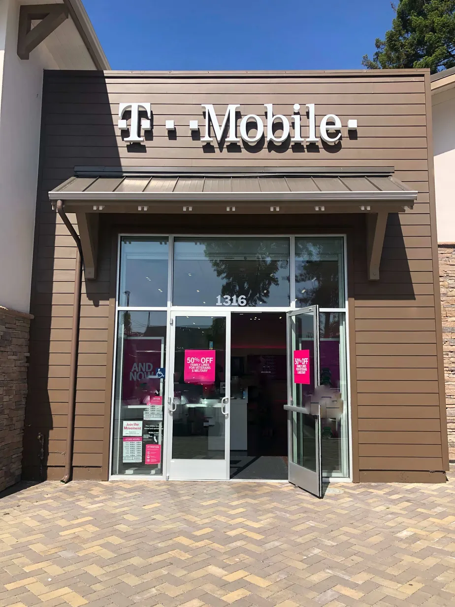  Exterior photo of T-Mobile store at Ocean & Glenwood, Santa Cruz, CA 