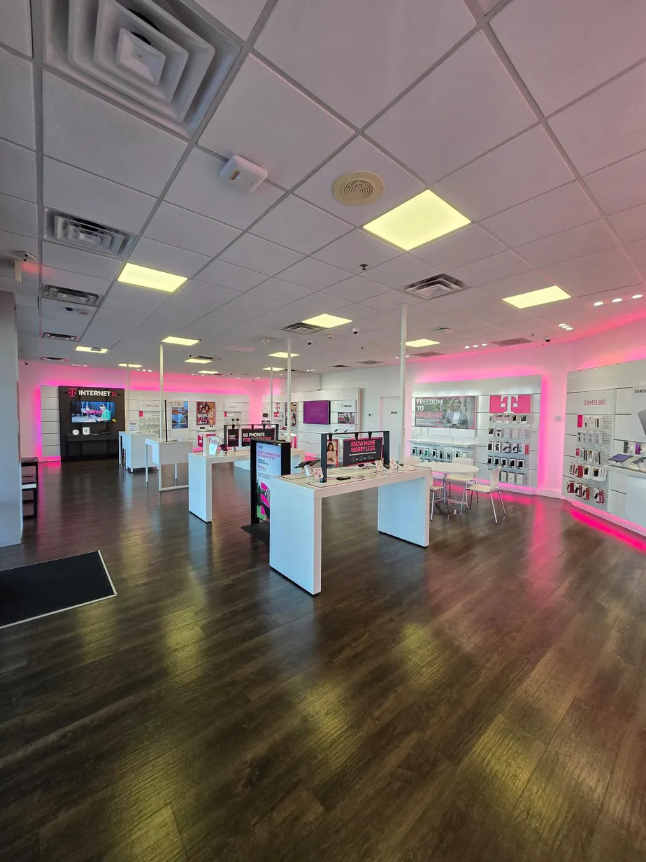  Interior photo of T-Mobile Store at Park Centre & Fort Union, Salt Lake City, UT 