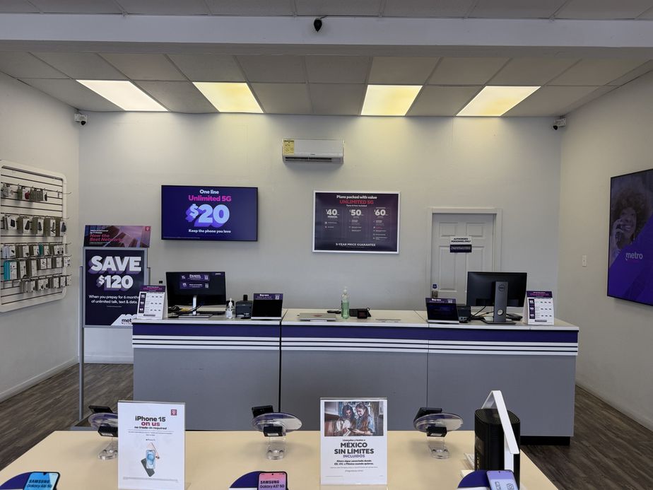 Metro by T-Mobile 25441 104th Ave SE - 25441 104th Ave SE 