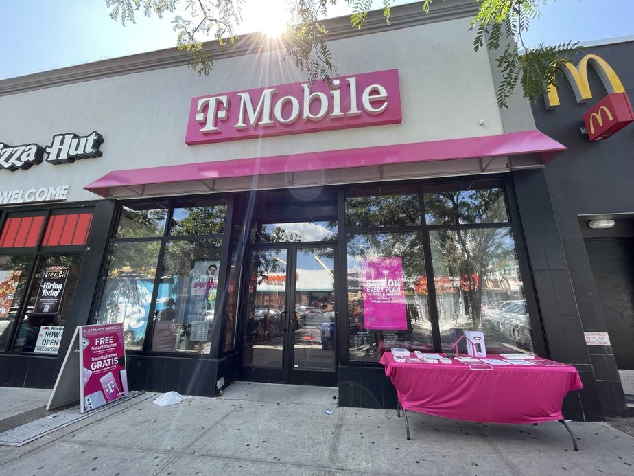 Exterior photo of T-Mobile Store at E 204th St & Perry Ave, Bronx, NY