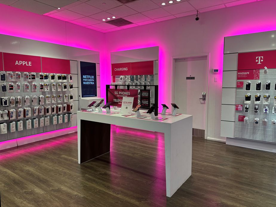 Interior photo of T-Mobile Store at W Howard & N Clark, Chicago, IL