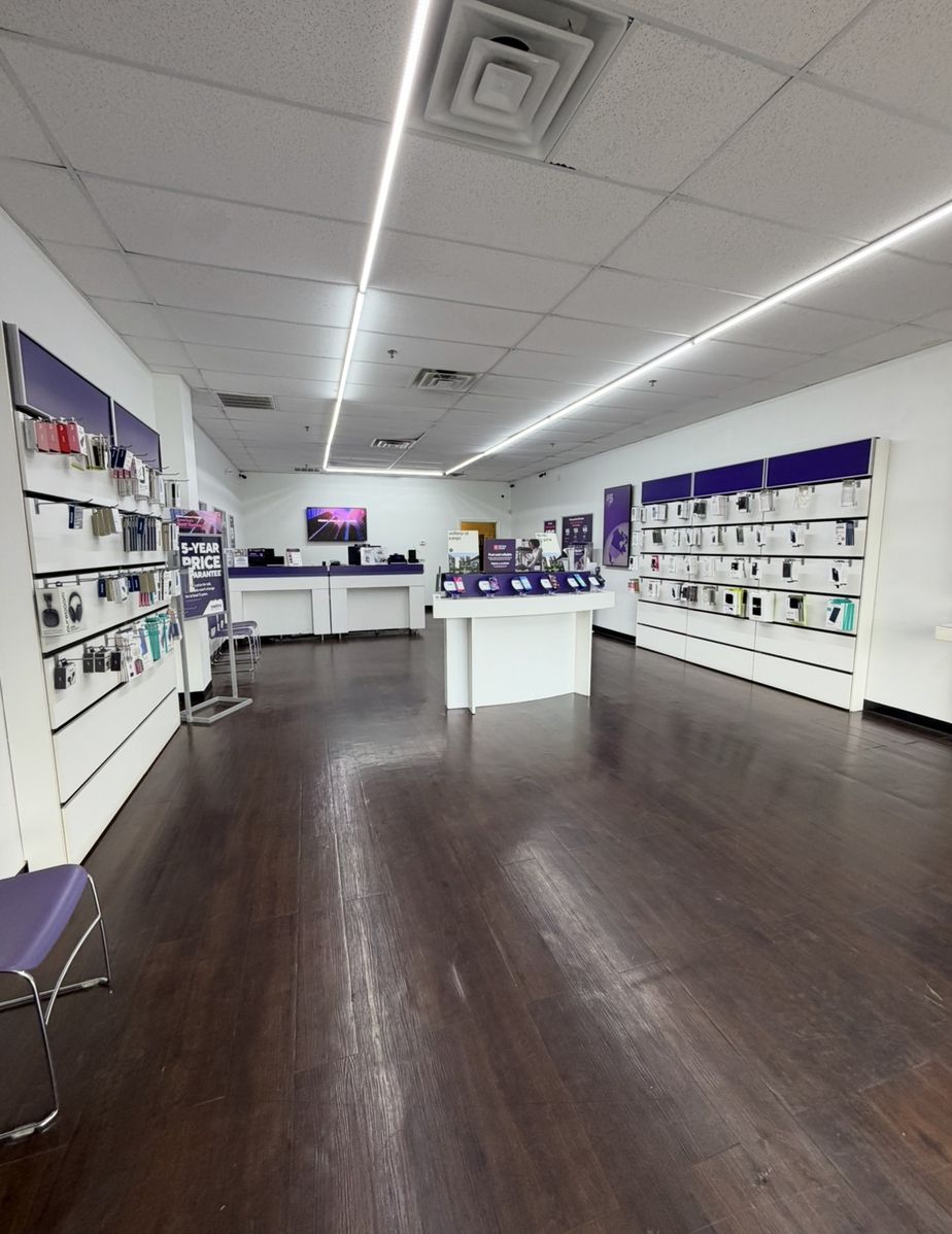 Metro by T-Mobile 5104 Harrisburg Blvd - 5104 Harrisburg Blvd 