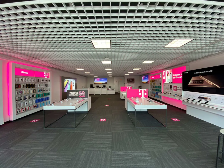 Interior photo of T-Mobile Store at Hartford Tpke & Vernon Ave, Waterford, CT