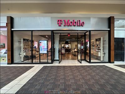 T-Mobile Experience Store