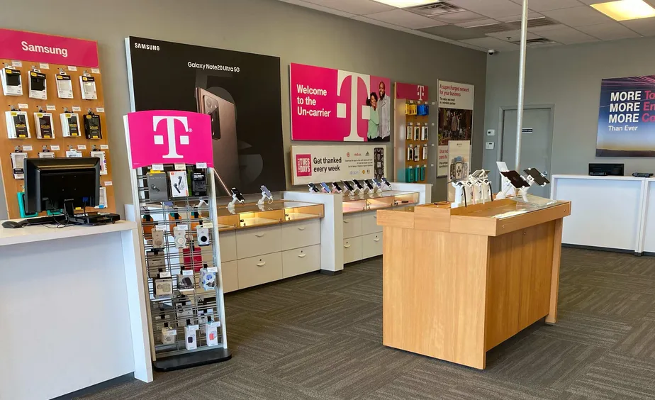 Interior photo of T-Mobile Store at Hwy 365 & S 15th St, Port Arthur, TX