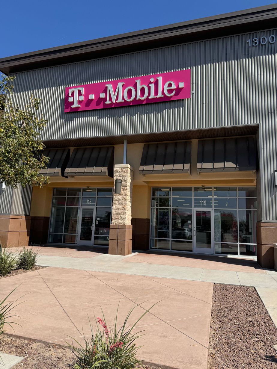 Exterior photo of T-Mobile Store at Eastlake Blvd & Peyton Rd, El Paso, TX