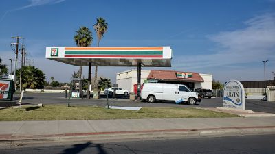 Image gallery for 7-Eleven