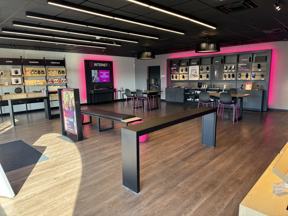  Interior photo of T-Mobile Store at Wagner & Russ, Greenville, OH 