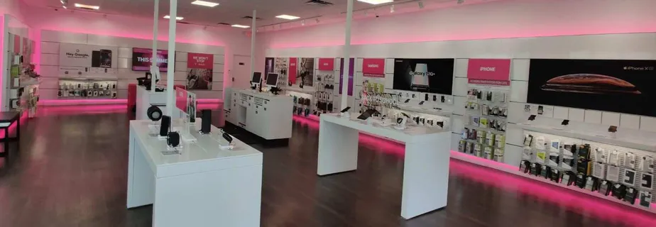 Interior photo of T-Mobile Store at N Dixie Hwy & 2nd Ave N, Lake Worth, FL