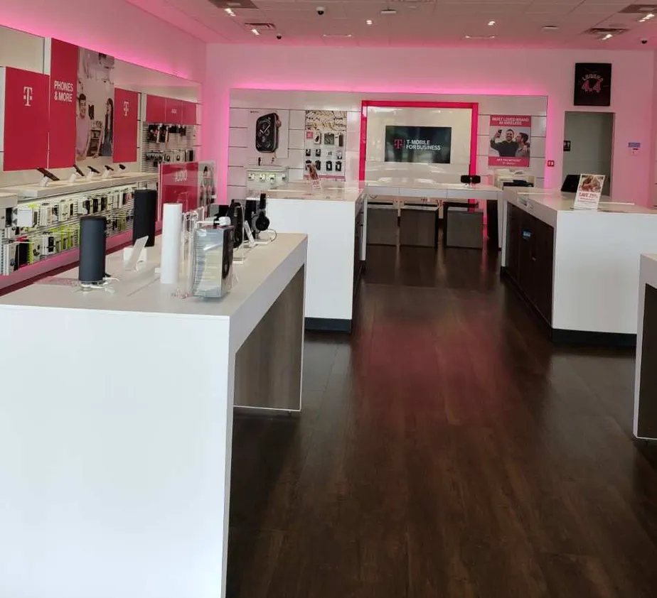 TMobile Miller Rd. & Bridle Path Flint, MI