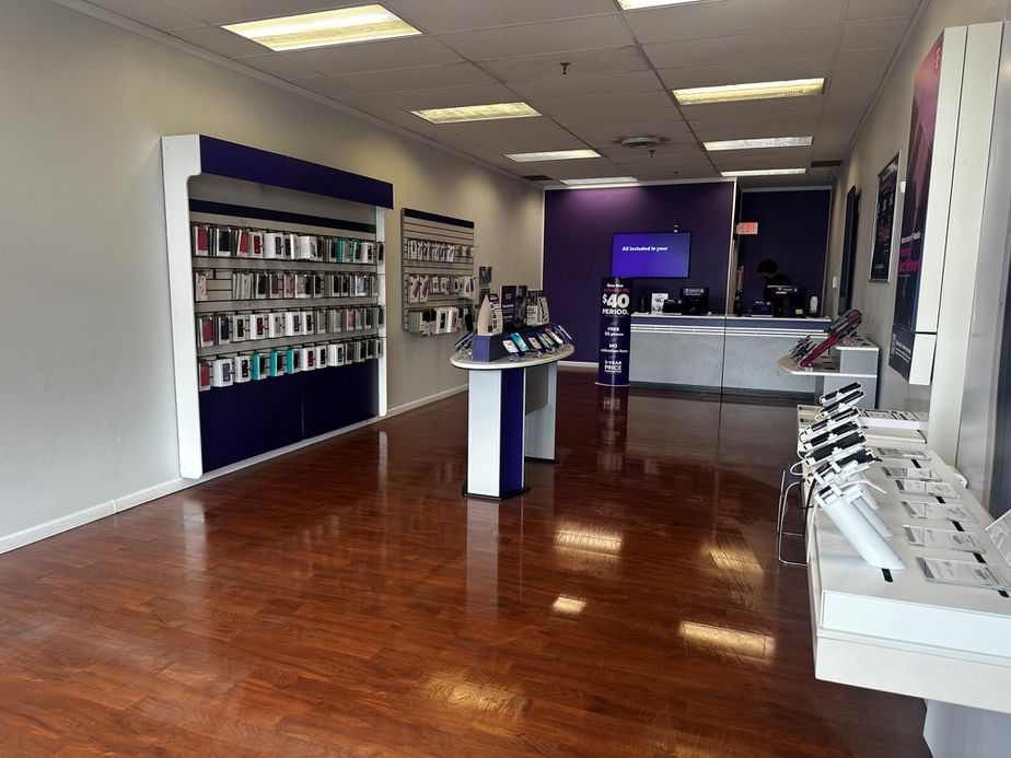 Metro by T-Mobile 24 Cornwell Dr - 24 Cornwell Dr 