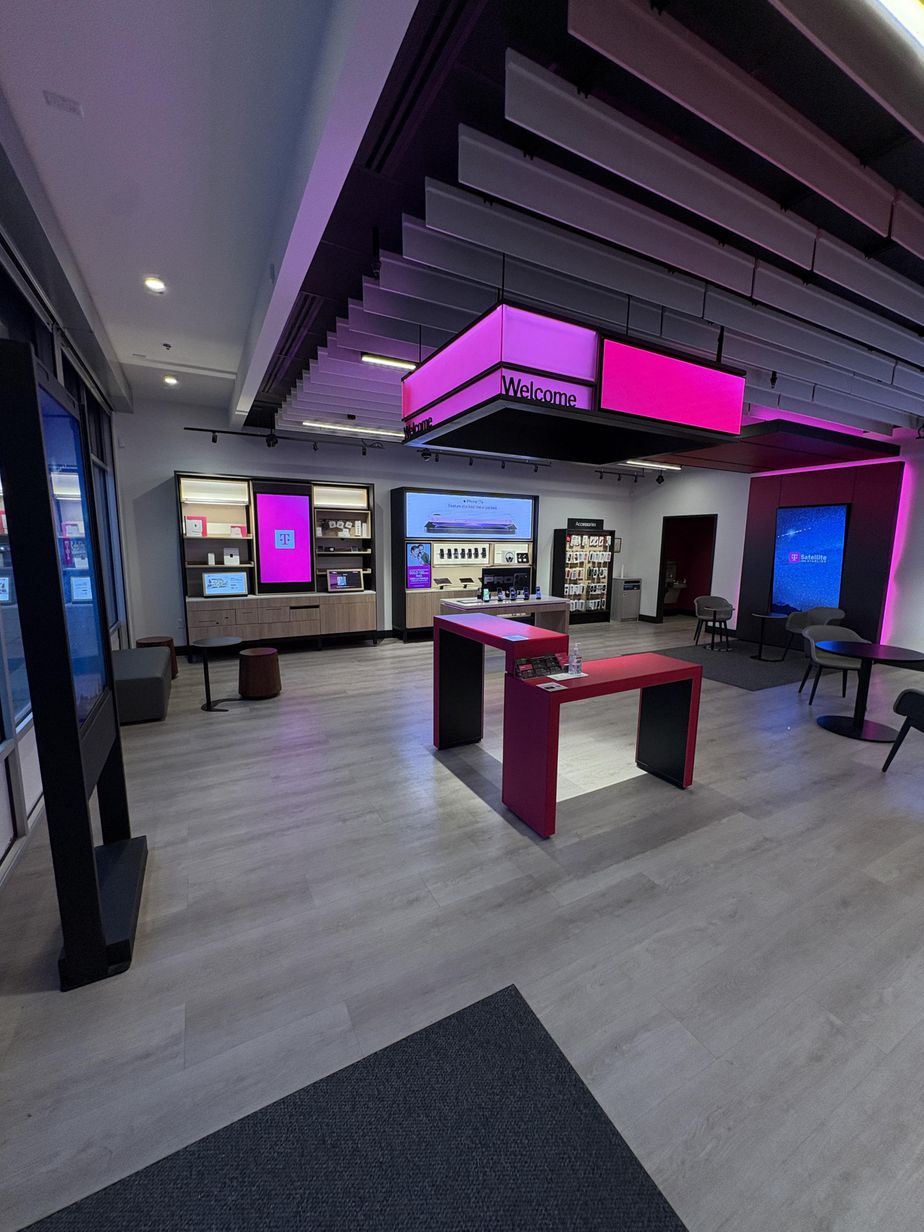 T-Mobile Glen Burnie Ritchie Highway - 6711 Ritchie Hwy 