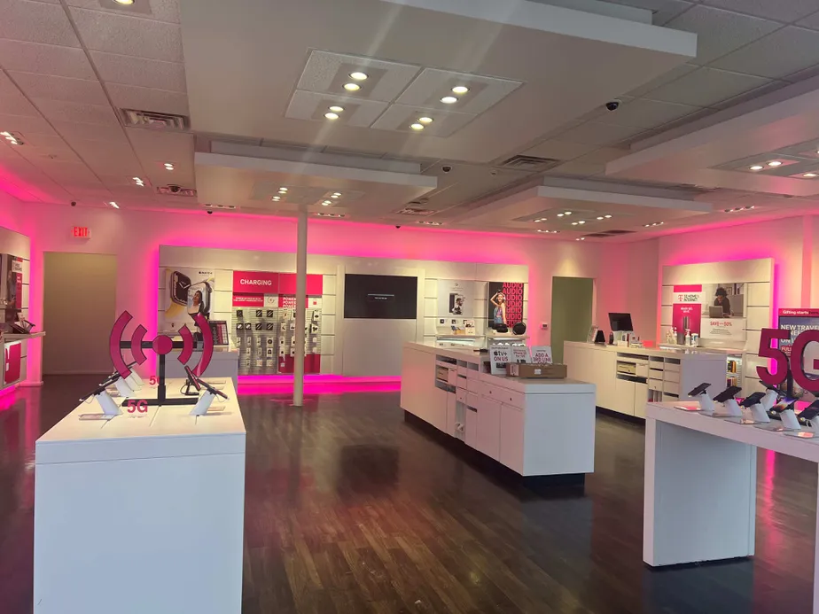 Interior photo of T-Mobile Store at US 71 & MO 58, Raymore, MO