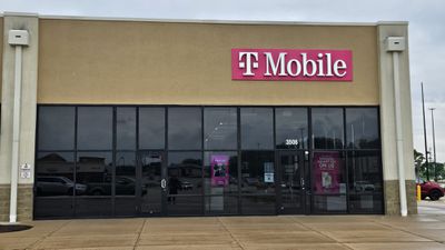 T-Mobile Authorized Retailer