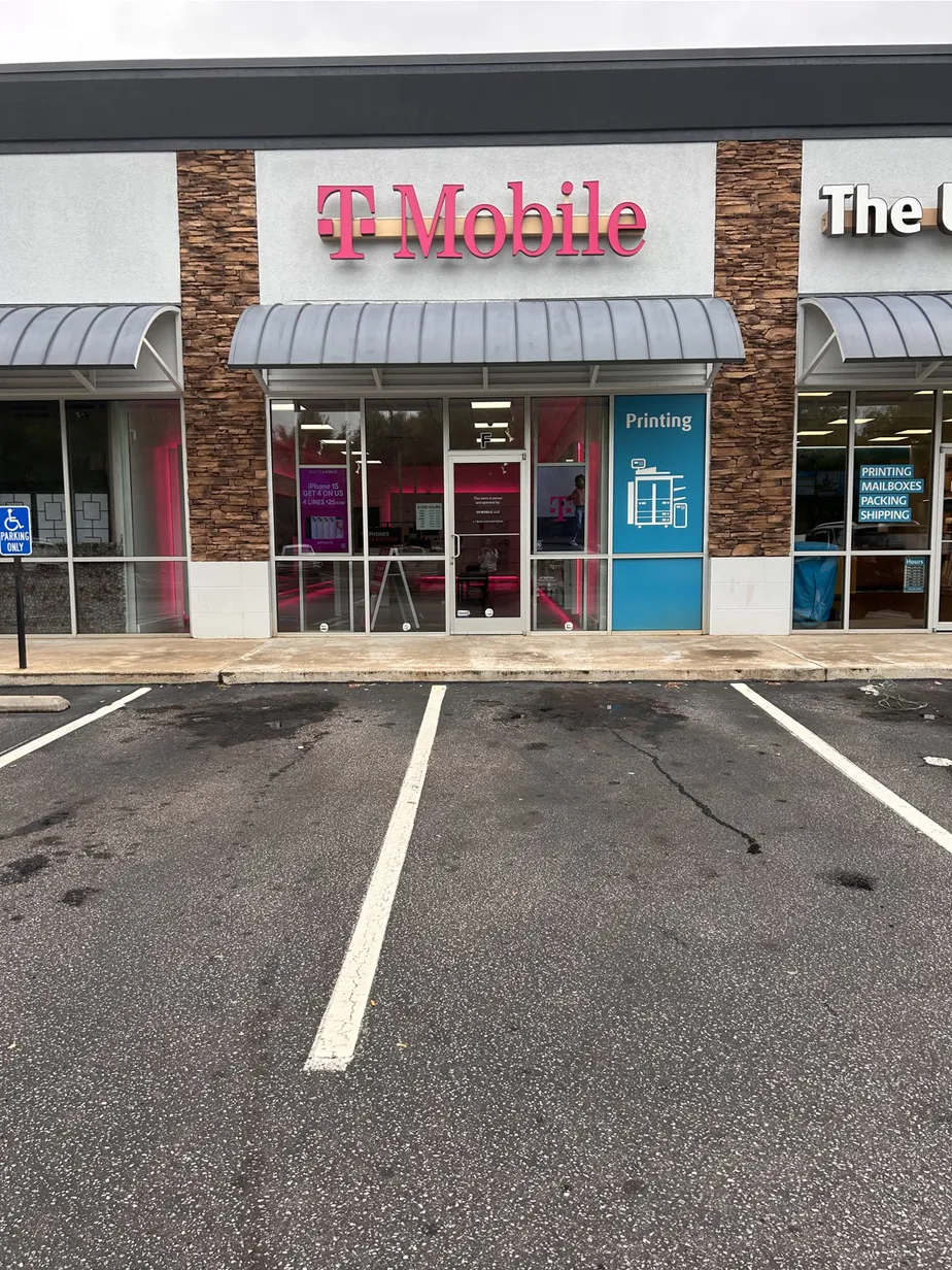  Exterior photo of T-Mobile Store at Benton Rd & Little Texas Rd, Travelers Rest, SC 