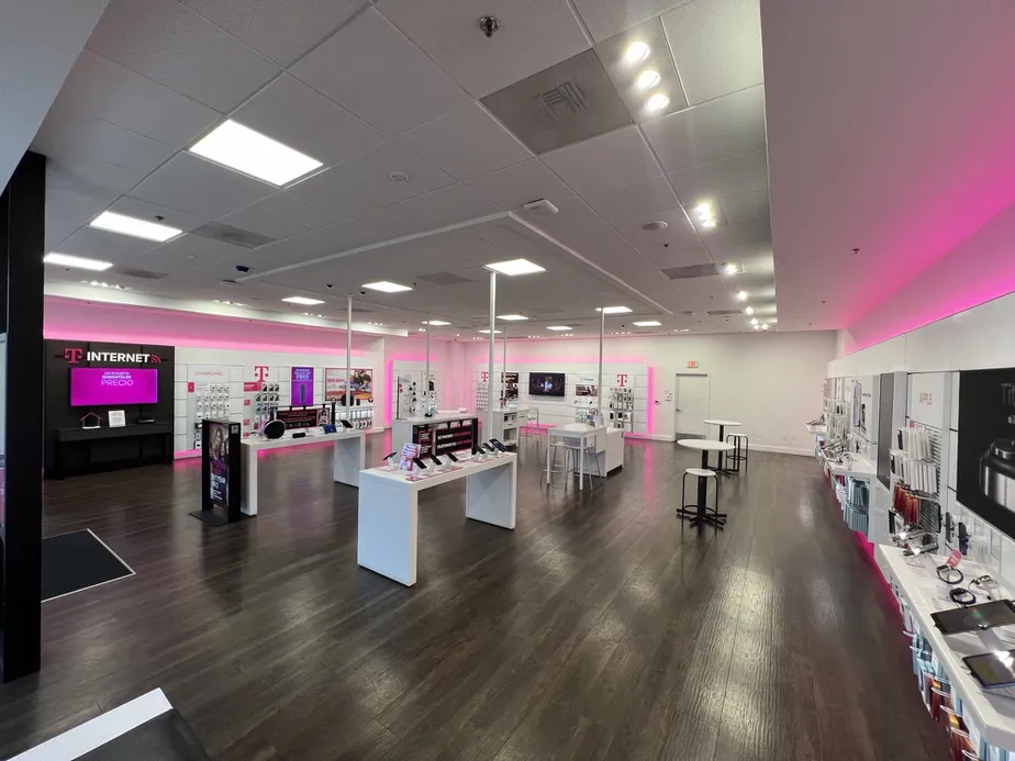  Interior photo of T-Mobile Store at The Esplanade, Oxnard, CA 