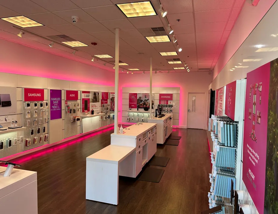  Interior photo of T-Mobile Store at River Bend Drive, Granite Falls, NC 