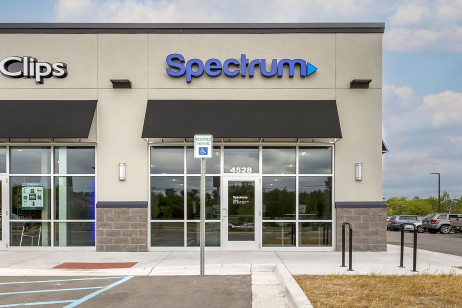 Spectrum - 4528 US-10 